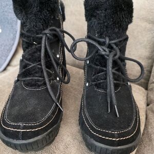 Baretraps Black Winter Boots